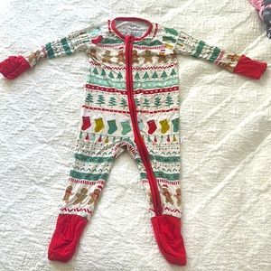 Little sleepies one piece pajamas 0-3 months